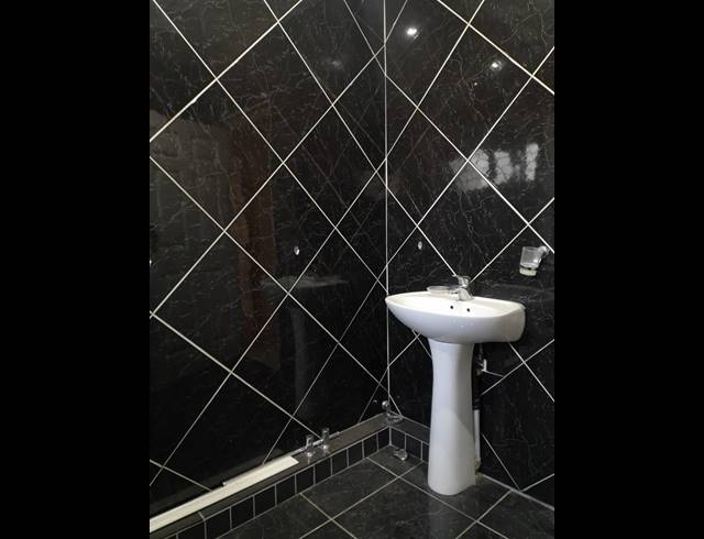3 BEDROOM FLAT RENTED IN SPRINGFIELD